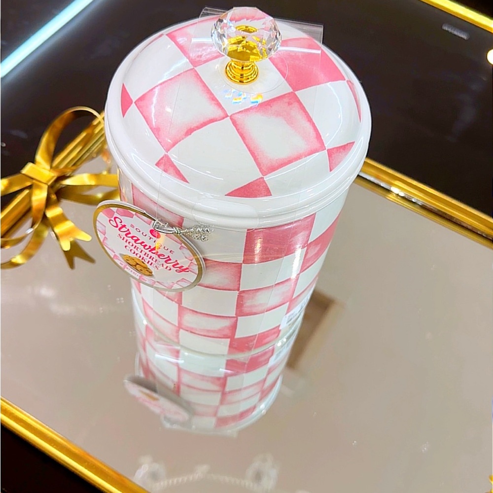 3 Strawberry Scented Pink Check Ceramic Bath & Body Jar